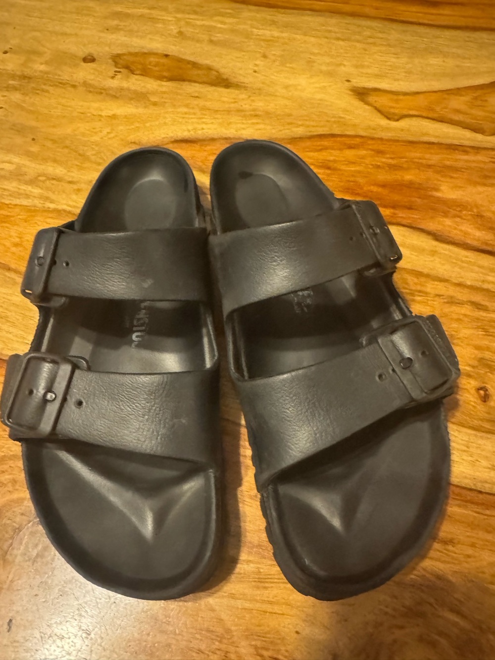 Birkenstocks women size 39 Black Double-Strap Slide Sandals used twice